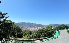 Habitacion Con Hermosas Vistas A Bilbao